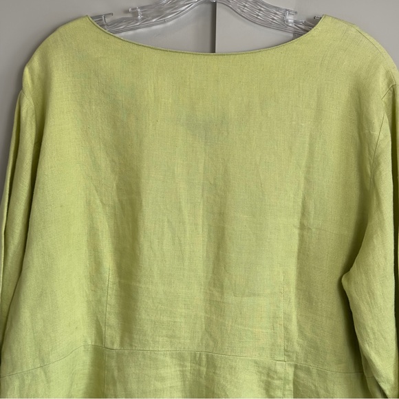 Putumayo 100% Linen Tailored V-Neck Blouse Chartreuse Women’s Size Large - Picture 8 of 11